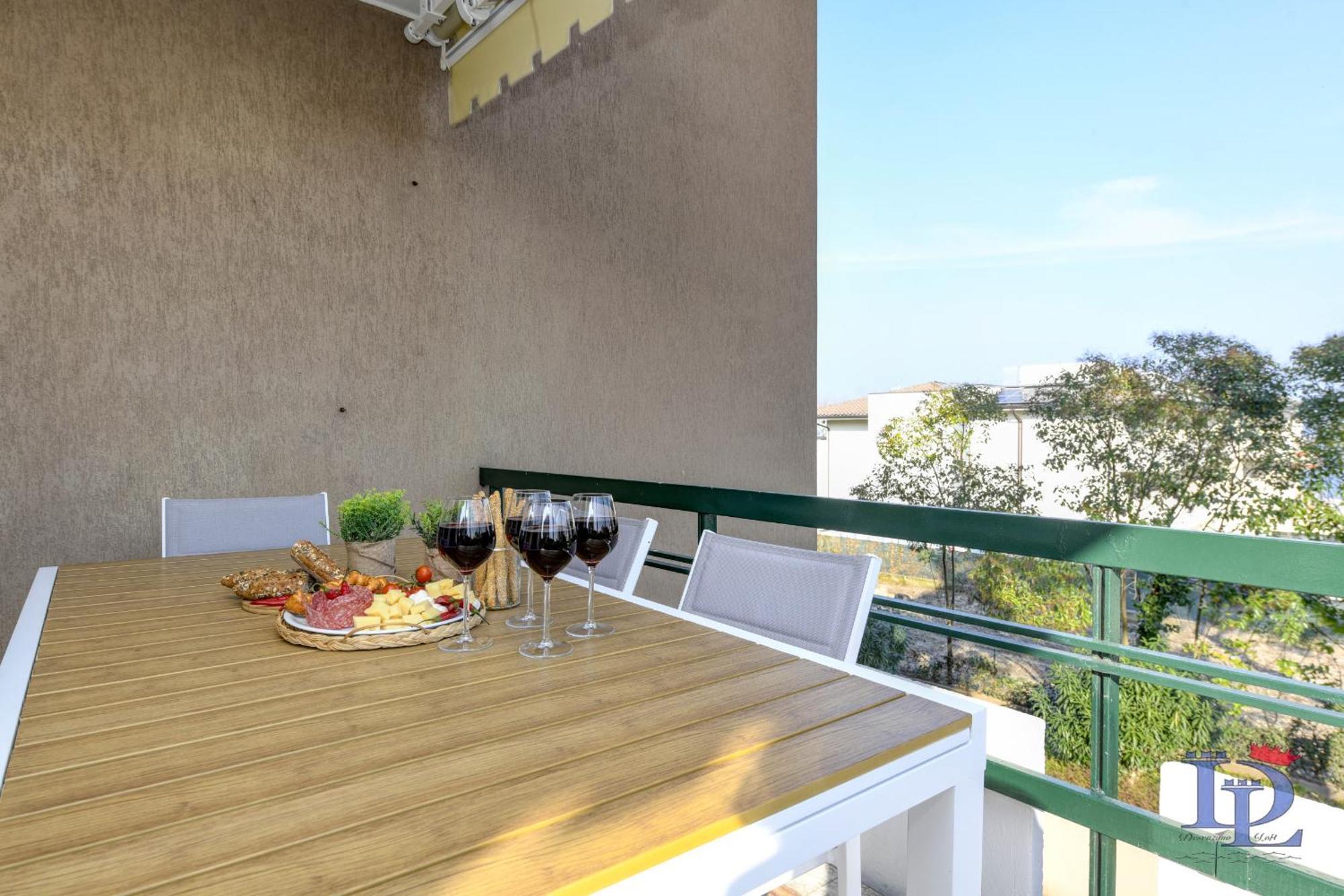 Desenzanoloft Official Partner Marriott Homes & Villas - Imperium Desenzano del Garda Kültér fotó