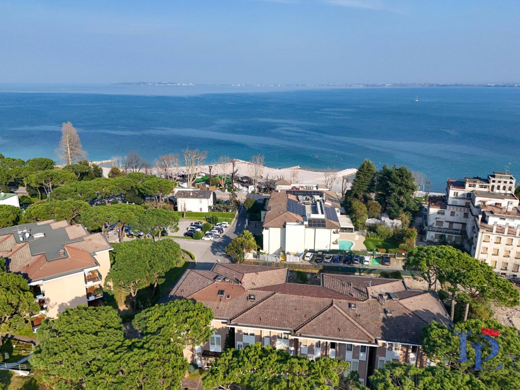Desenzanoloft Official Partner Marriott Homes & Villas - Imperium Desenzano del Garda Kültér fotó