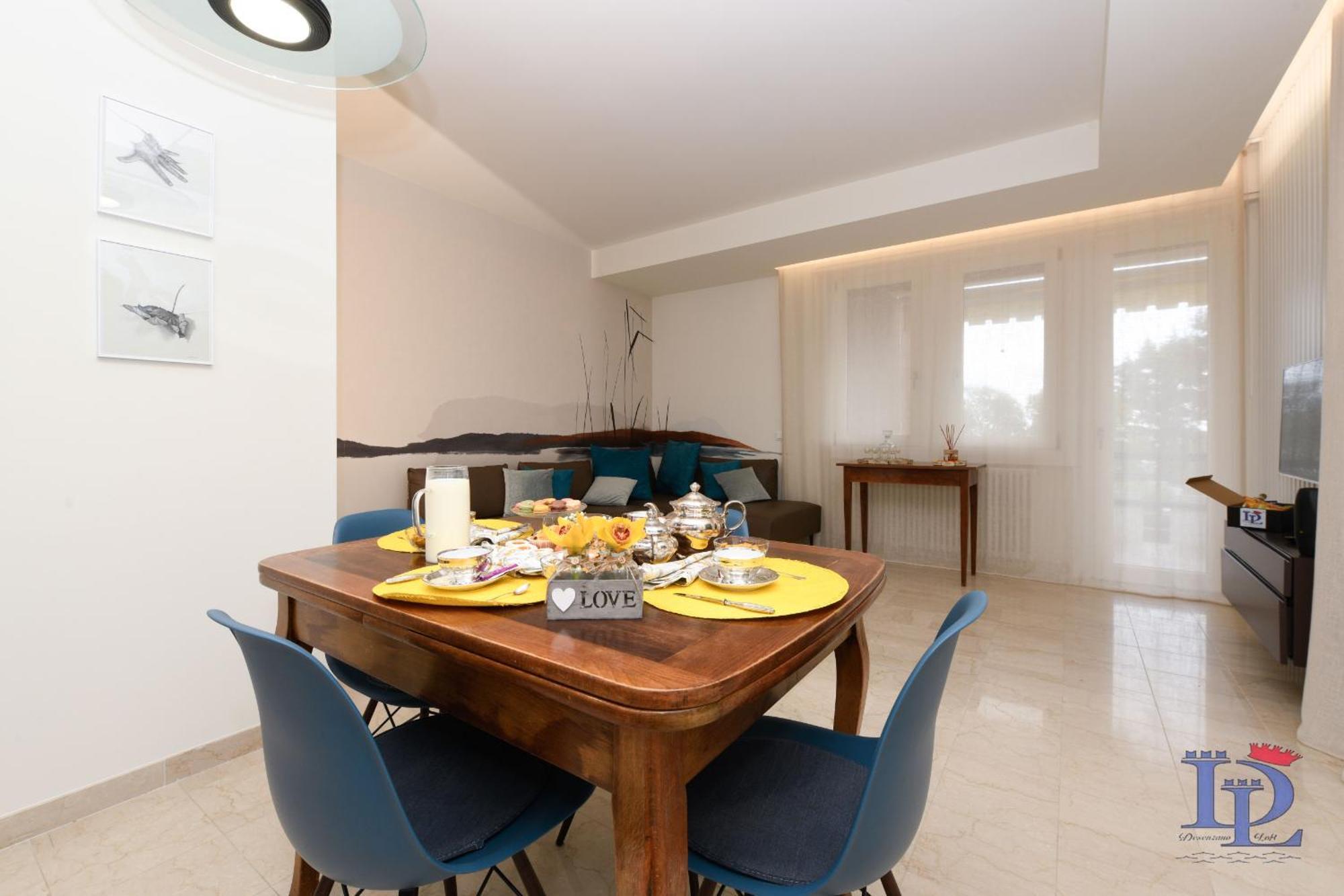 Desenzanoloft Official Partner Marriott Homes & Villas - Imperium Desenzano del Garda Kültér fotó